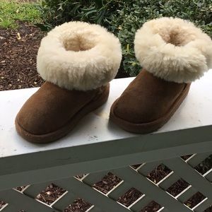 Authentic toddler UGG’s